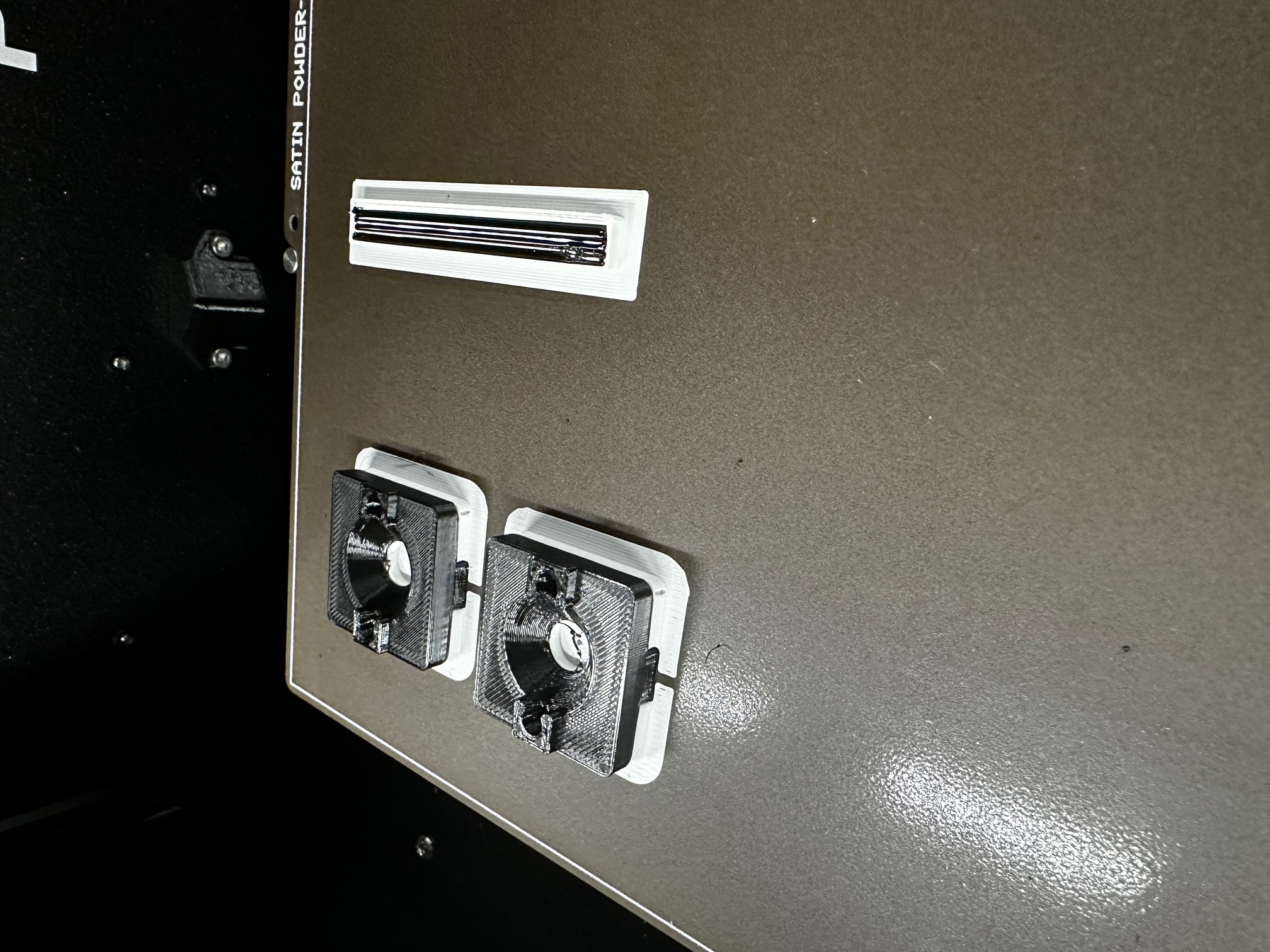 Chân đỡ Prusa XL 3030 dùng plate bắt vít M4 dự phòng