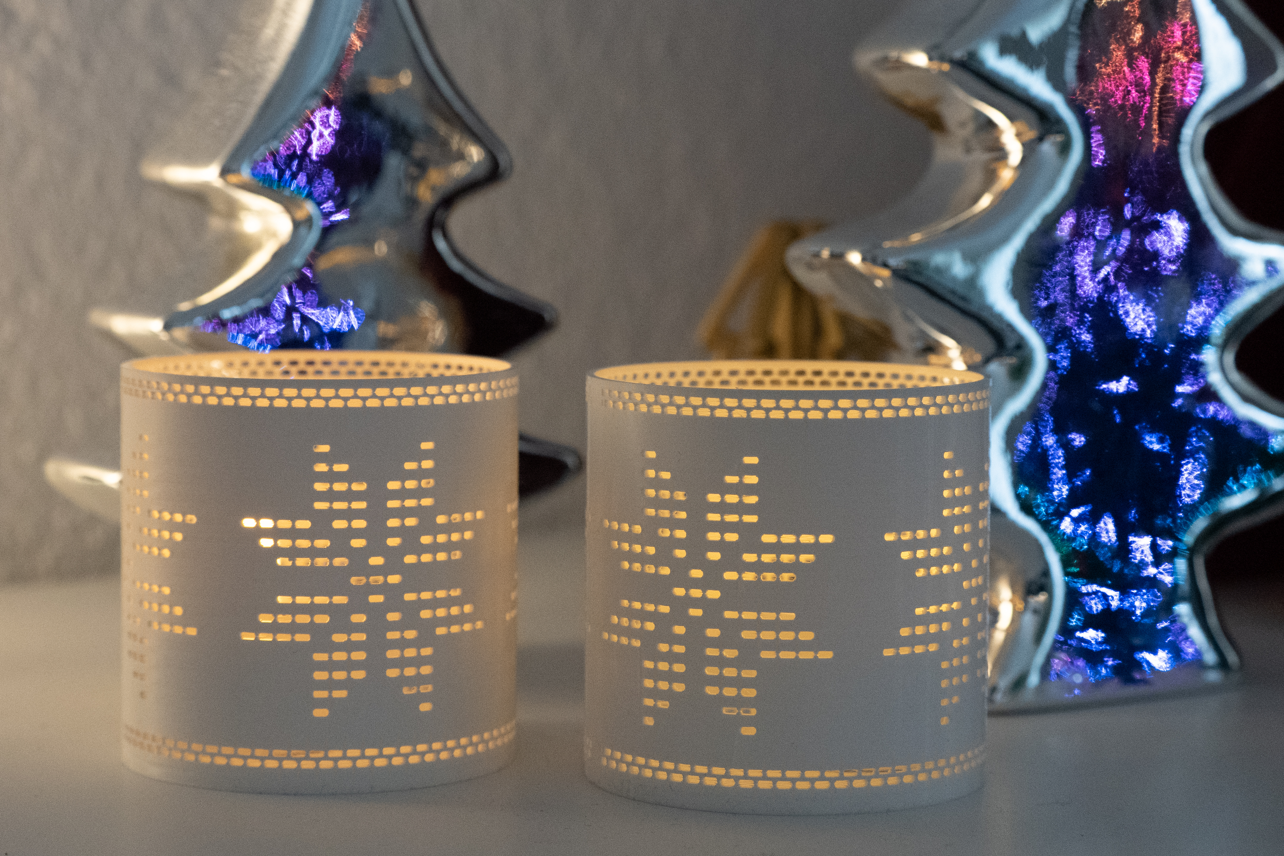 Đèn lồng họa tiết bông tuyết