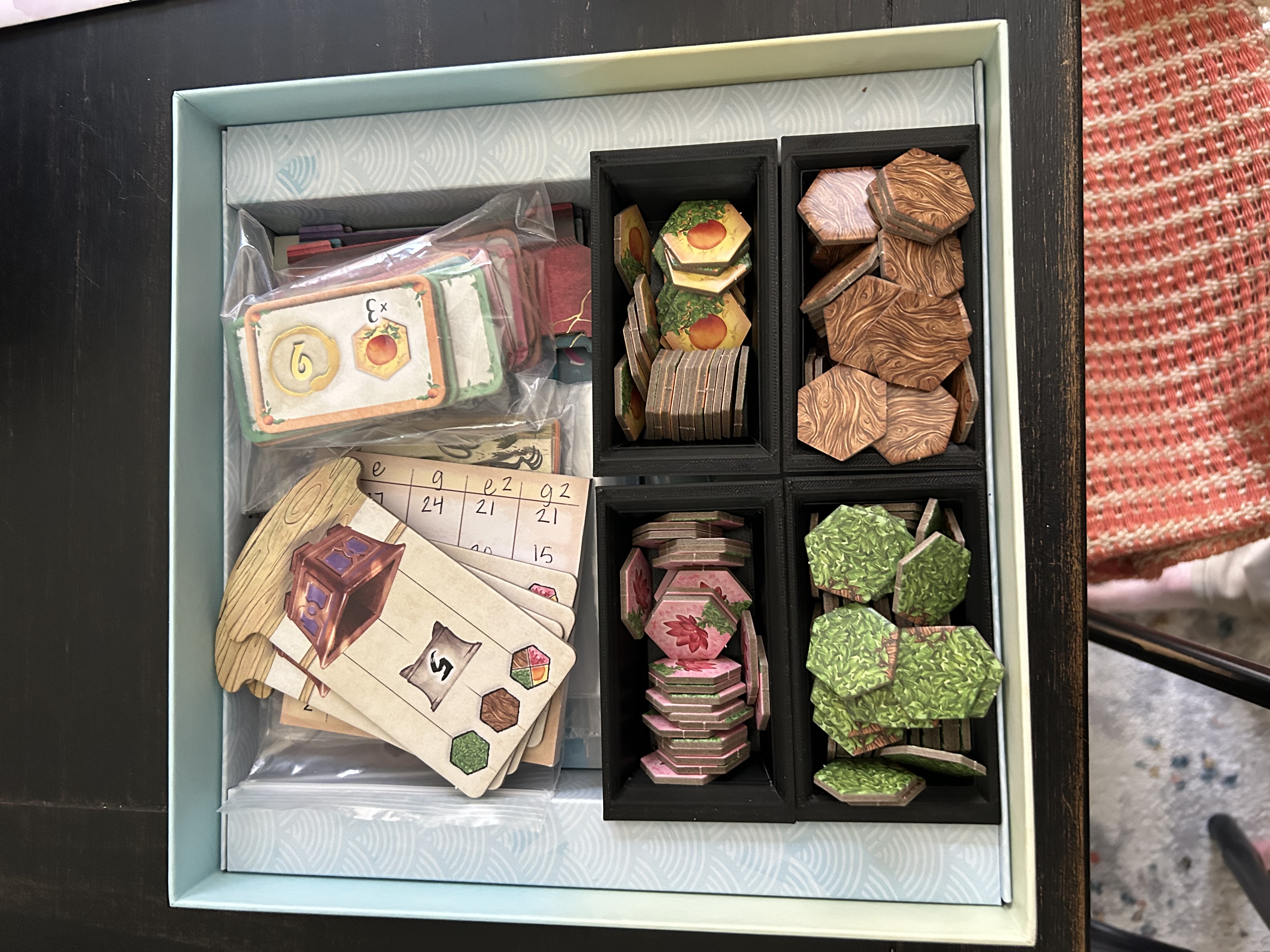 Kệ Đựng Token Bonsai