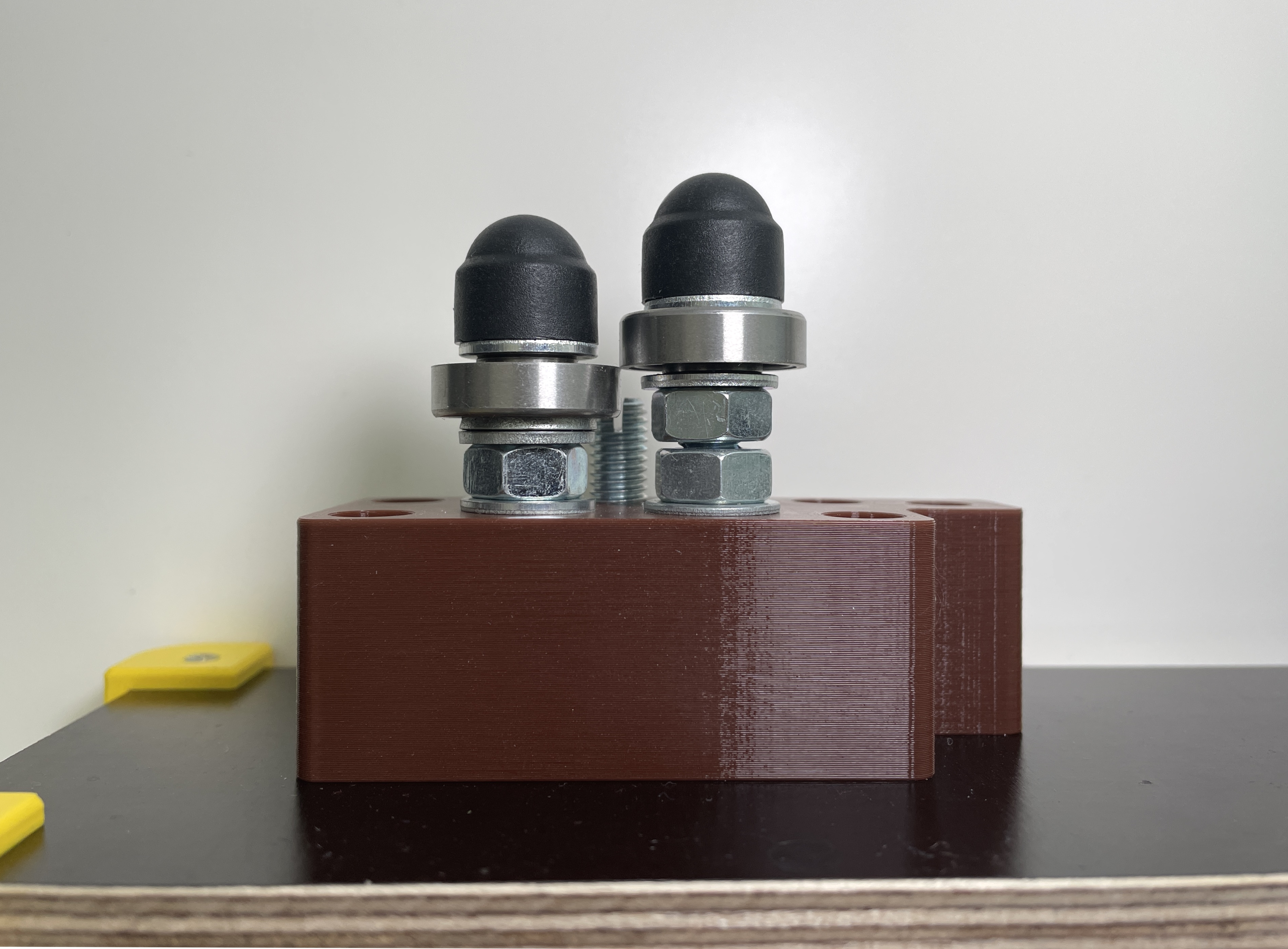 Máy Cắt Chai PET Có Vòng Bi