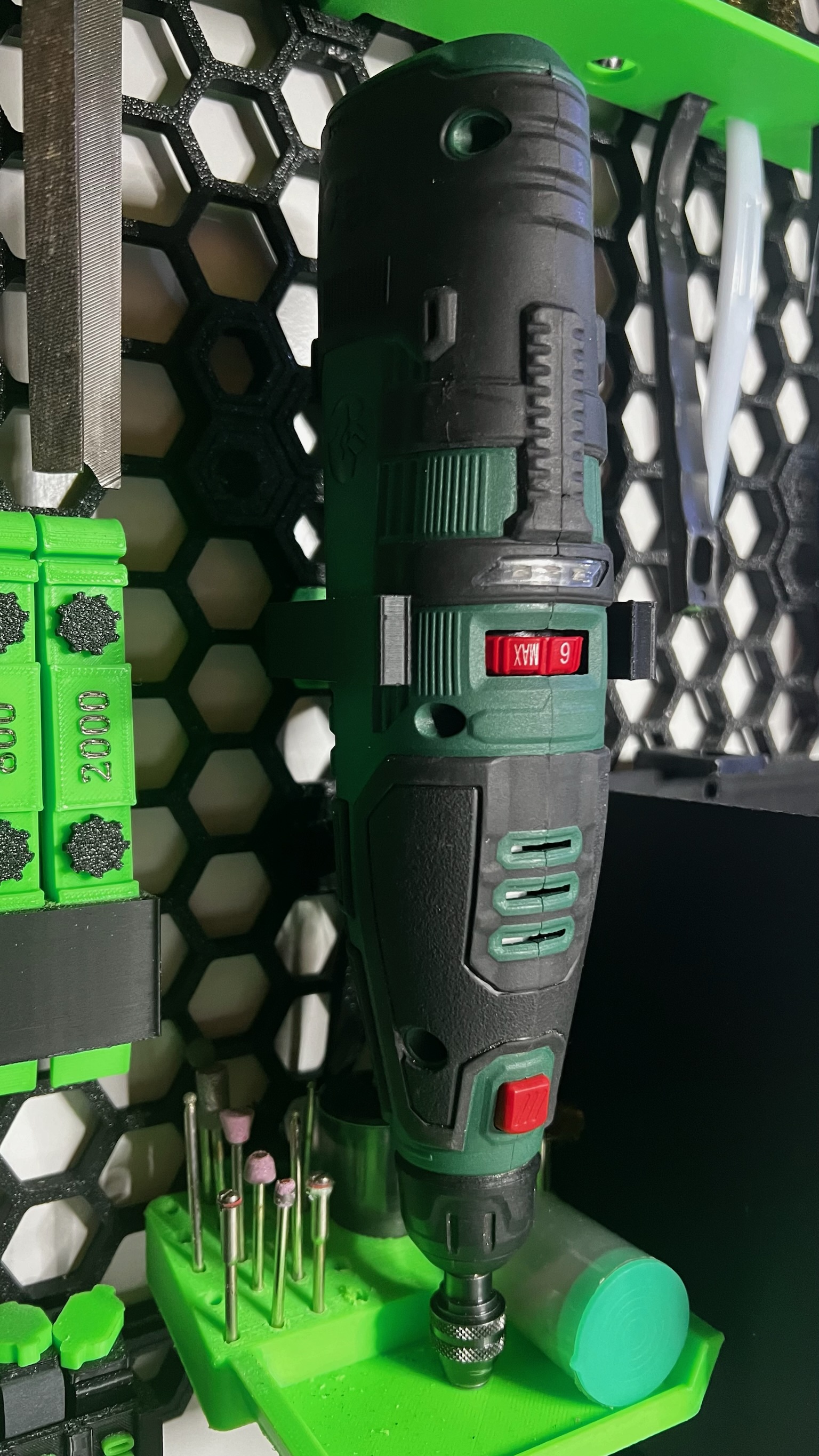 Đế Sạc Honeycomb Cho Máy Khoan Parkside PFBS 12 B2