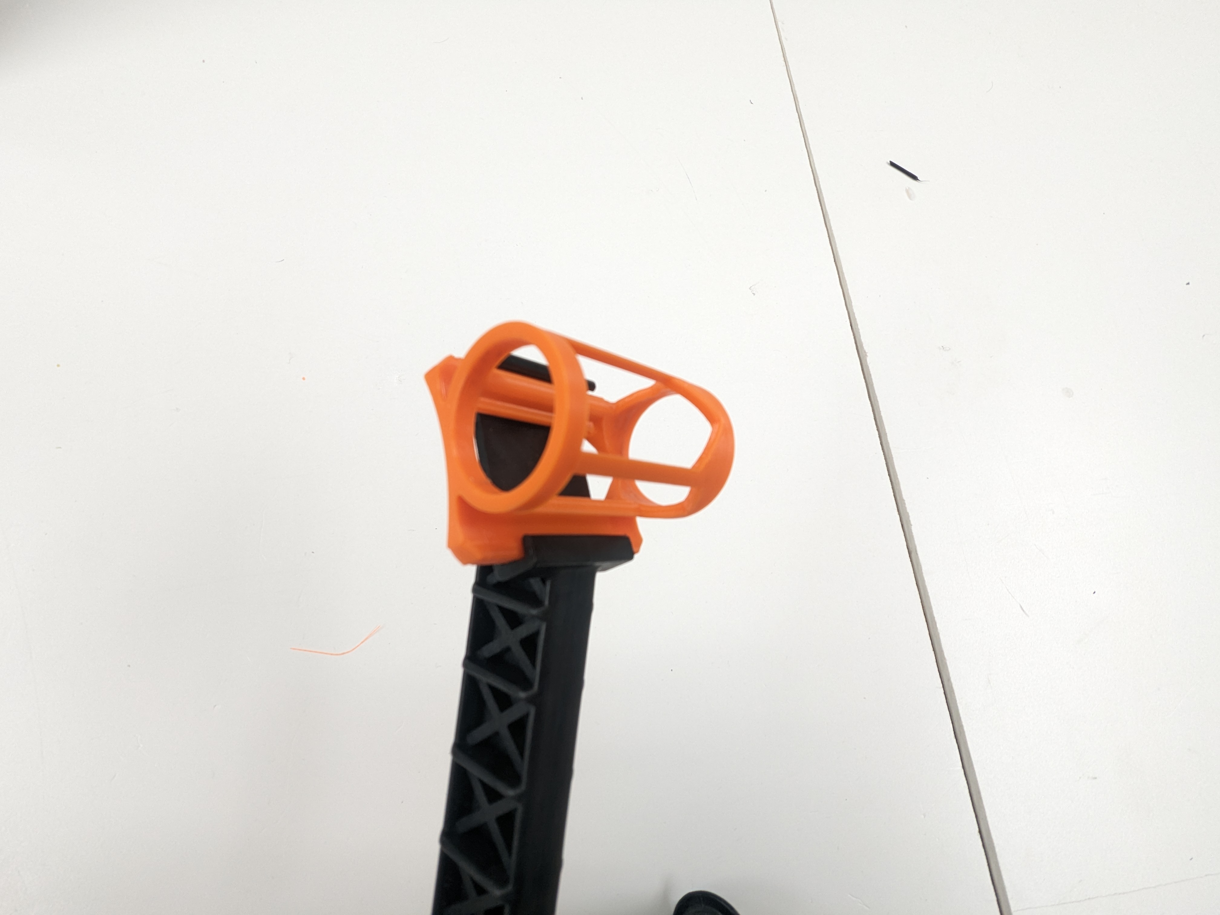 Giá đỡ cuộn dây Prusa i3 cho thanh tròn, giải pháp treo cuộn dây dễ dàng