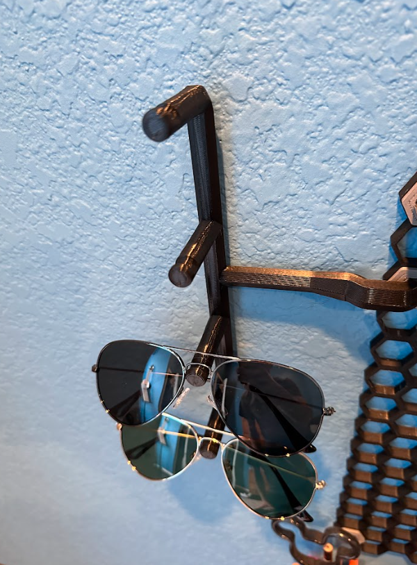 Kệ Kính Mắt Treo Tường Honeycomb