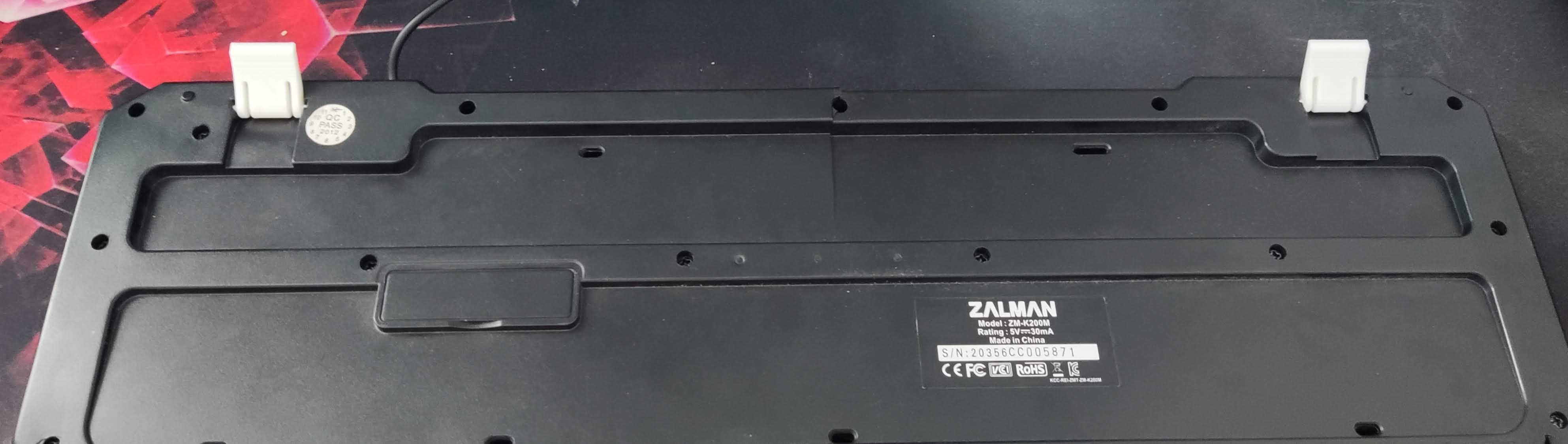 Chân bàn phím (STEP)