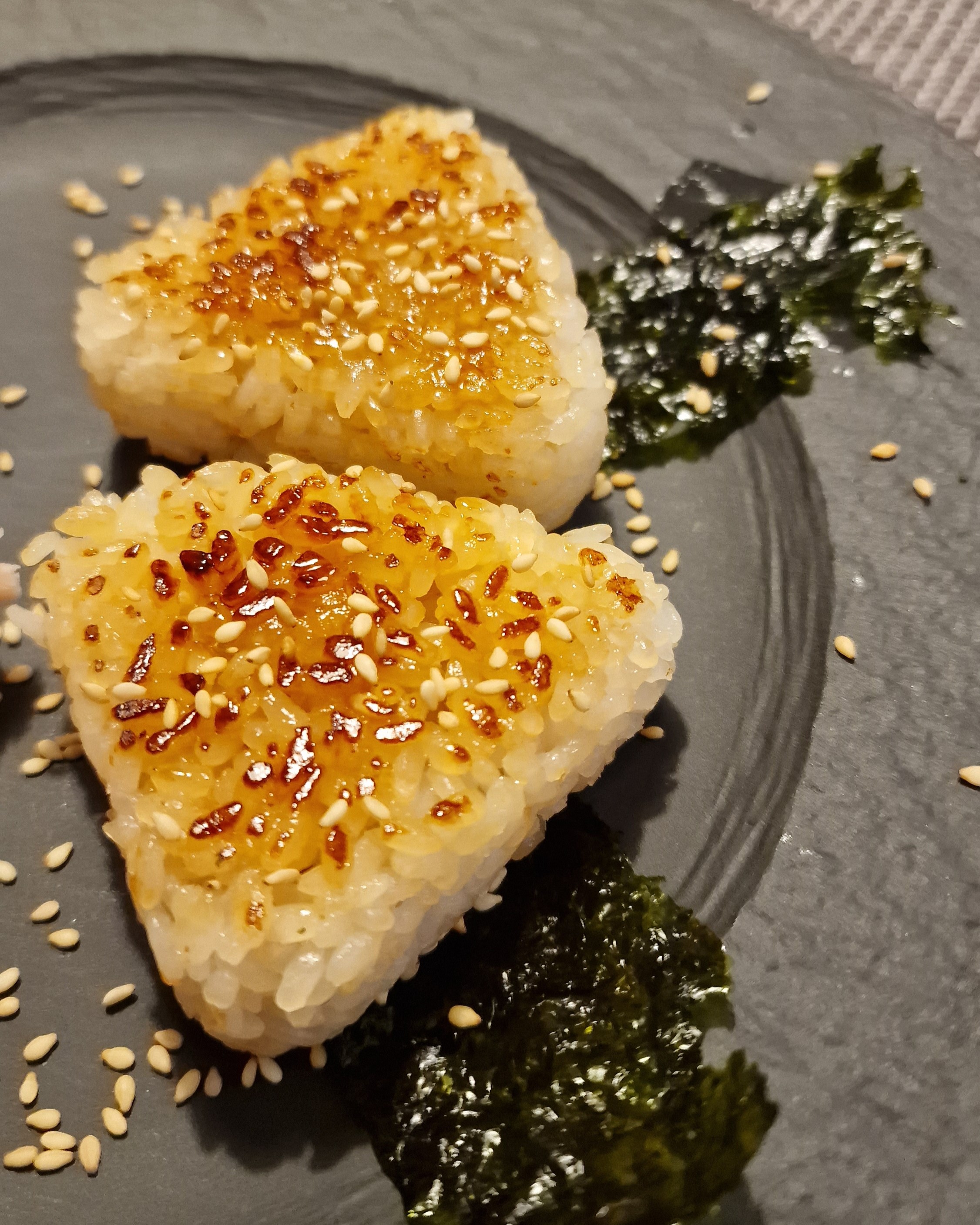 Khuôn Cơm Nắm Onigiri Press