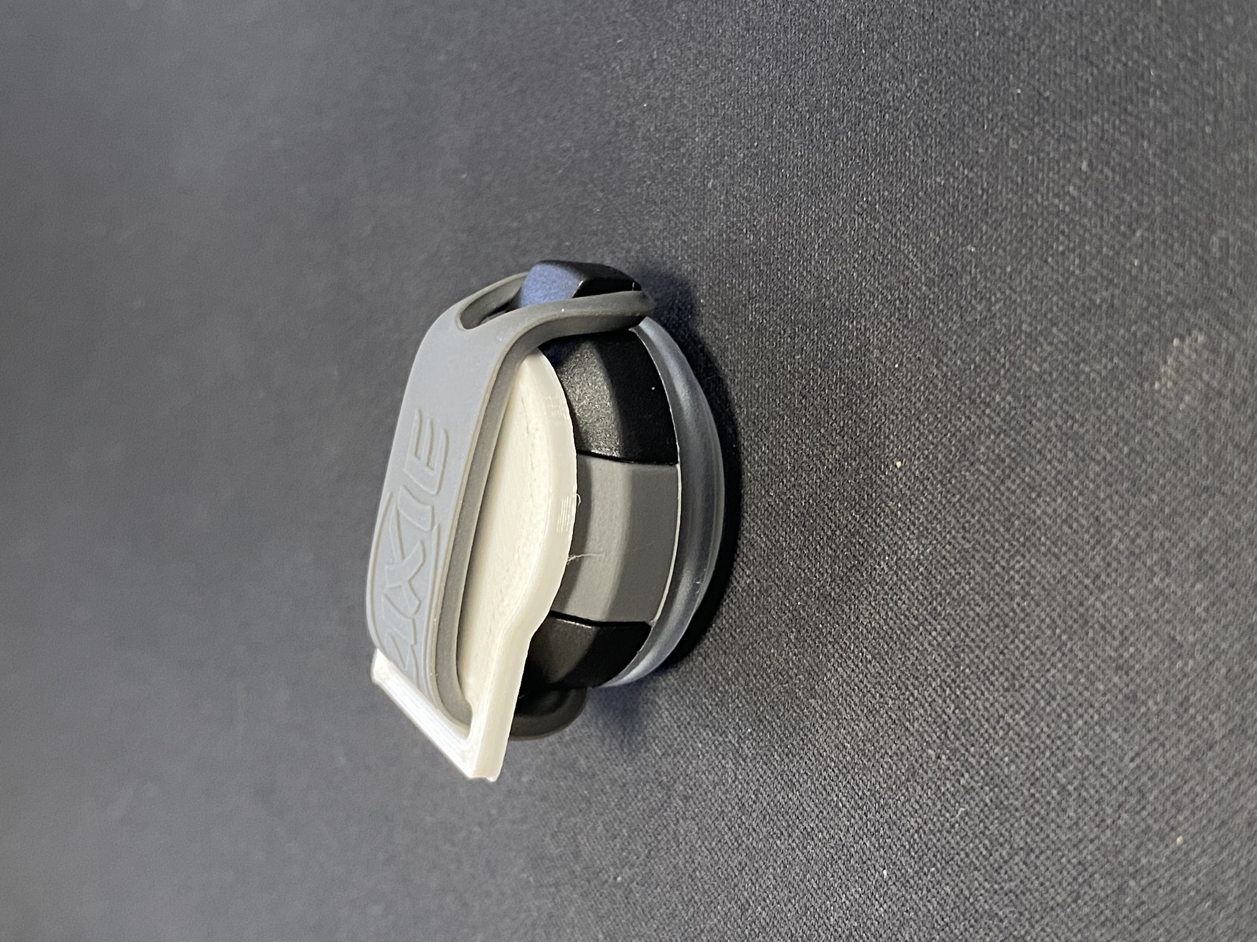 Miếng đệm gắn TRIXIE USB-Flasher cho chó