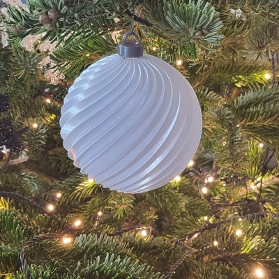 Chřít c´Hlinæ ornament / Christbaumkugel