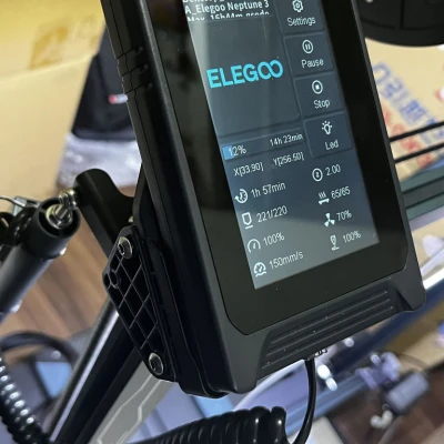 Giá đỡ màn hình trên Elegoo Neptune 3/4