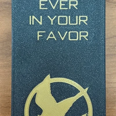 Hộp Bút "Shutter Box" Phong Cách Hunger Games