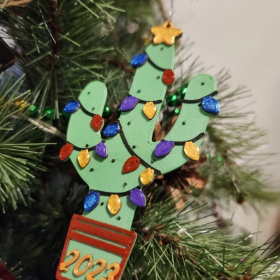 Đồ Trang Trí Hình Xương Rồng