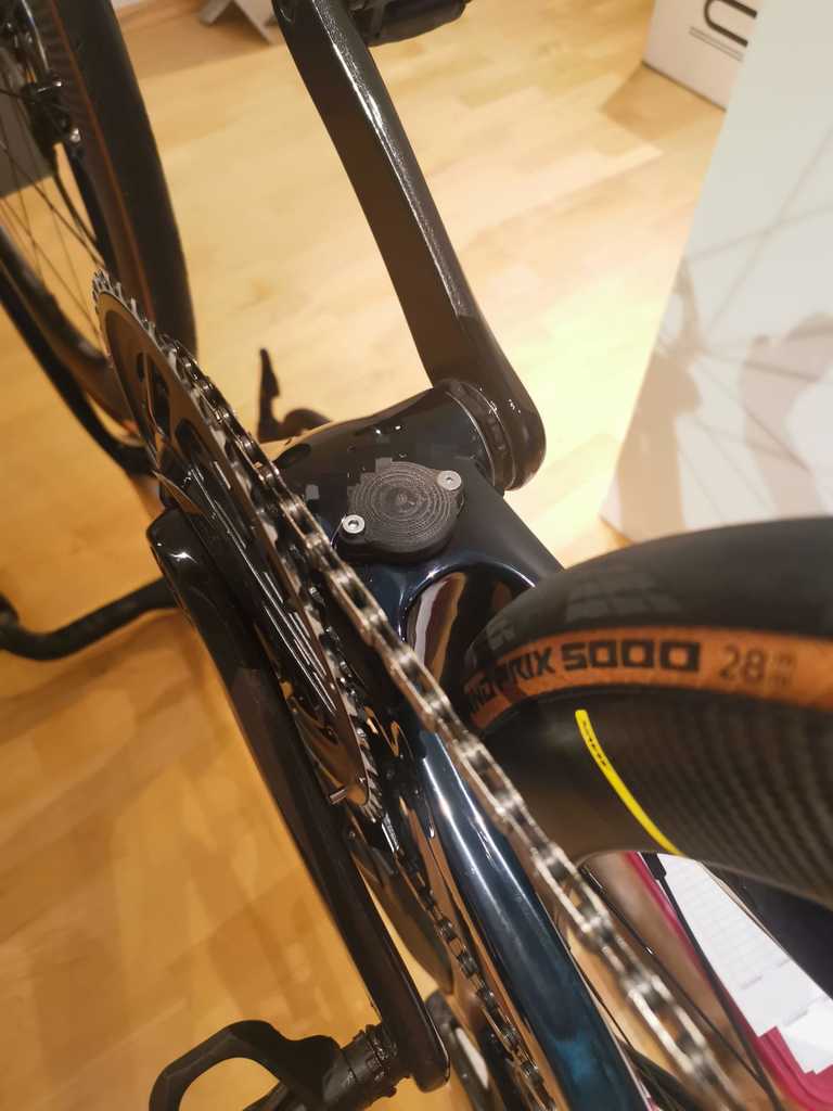 Giá Đỡ Apple Airtag Cho Xe Đạp Cube Agree C62 SLT