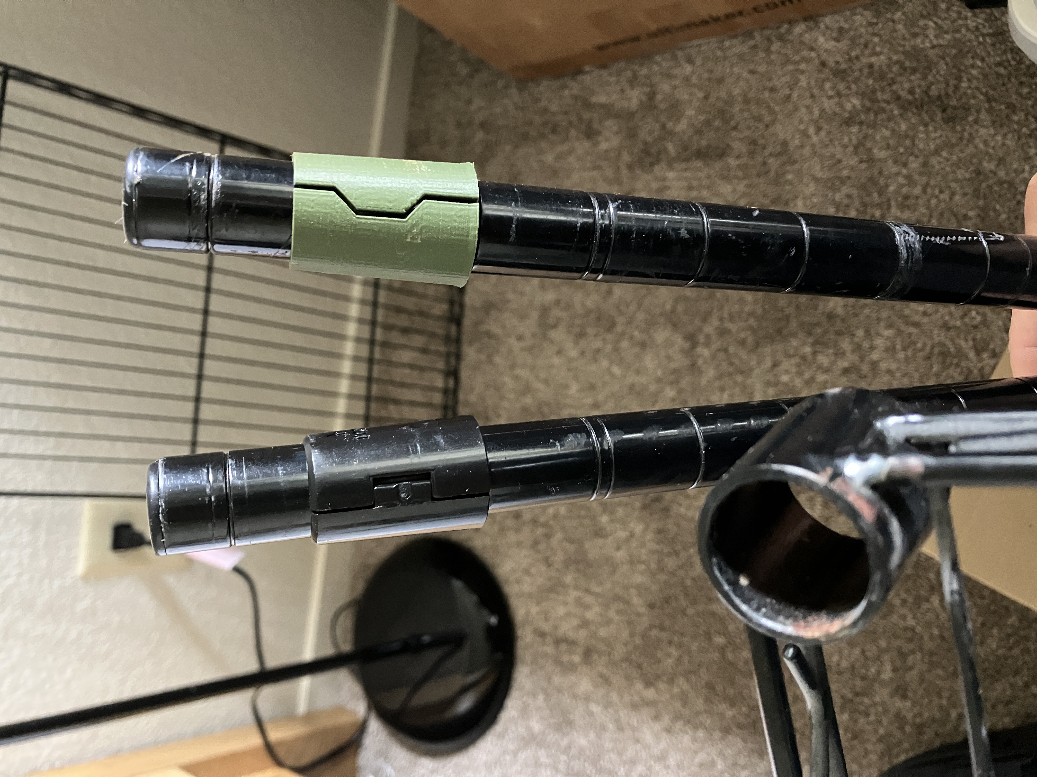 Kẹp Giữ Kệ Dây 3 Tầng