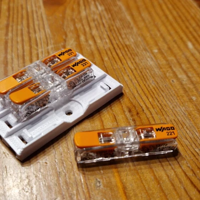 Giá đỡ Wago 221 xếp chồng được