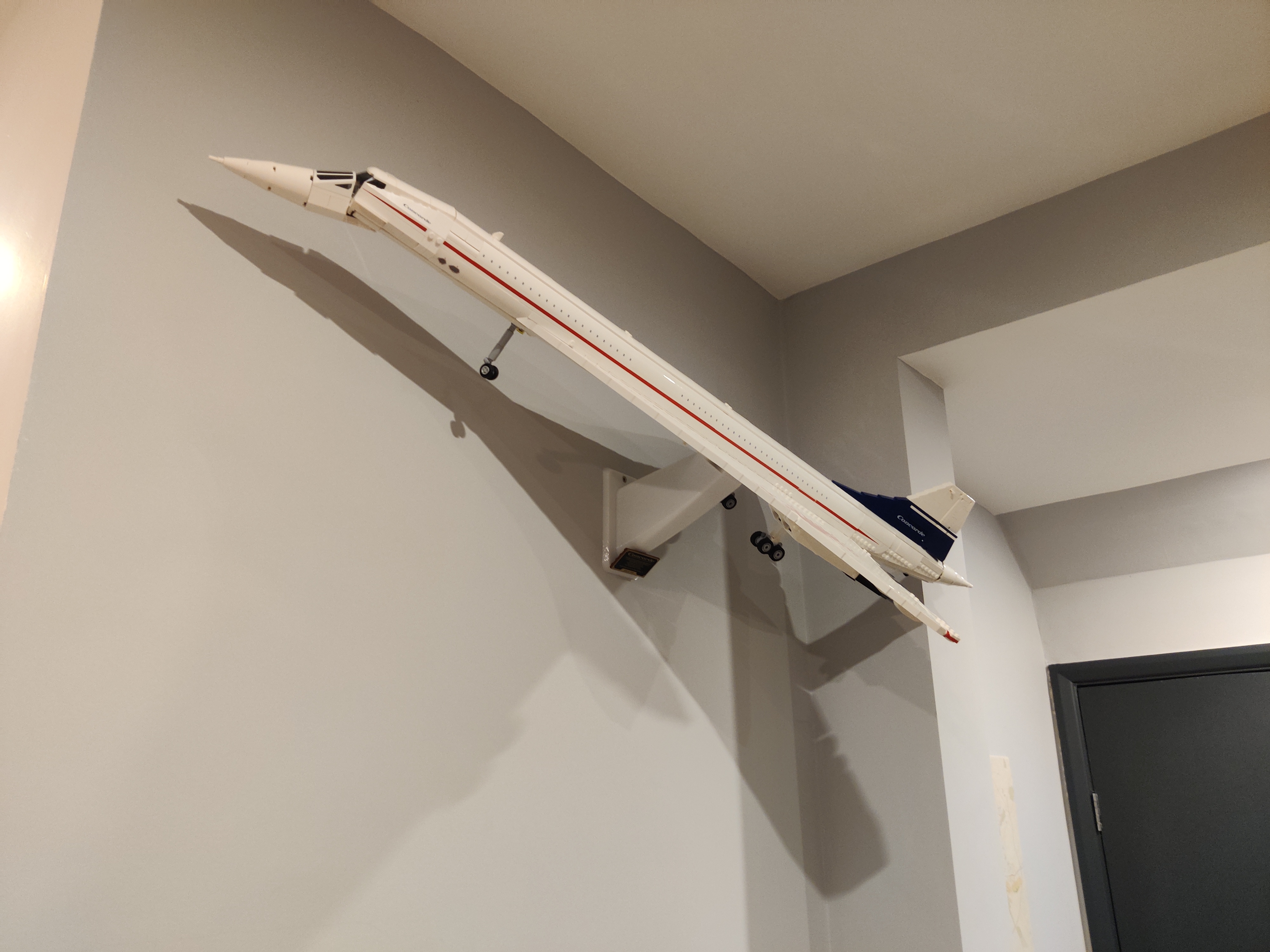 Giá Treo Tường Cho Mô Hình Lego Concorde