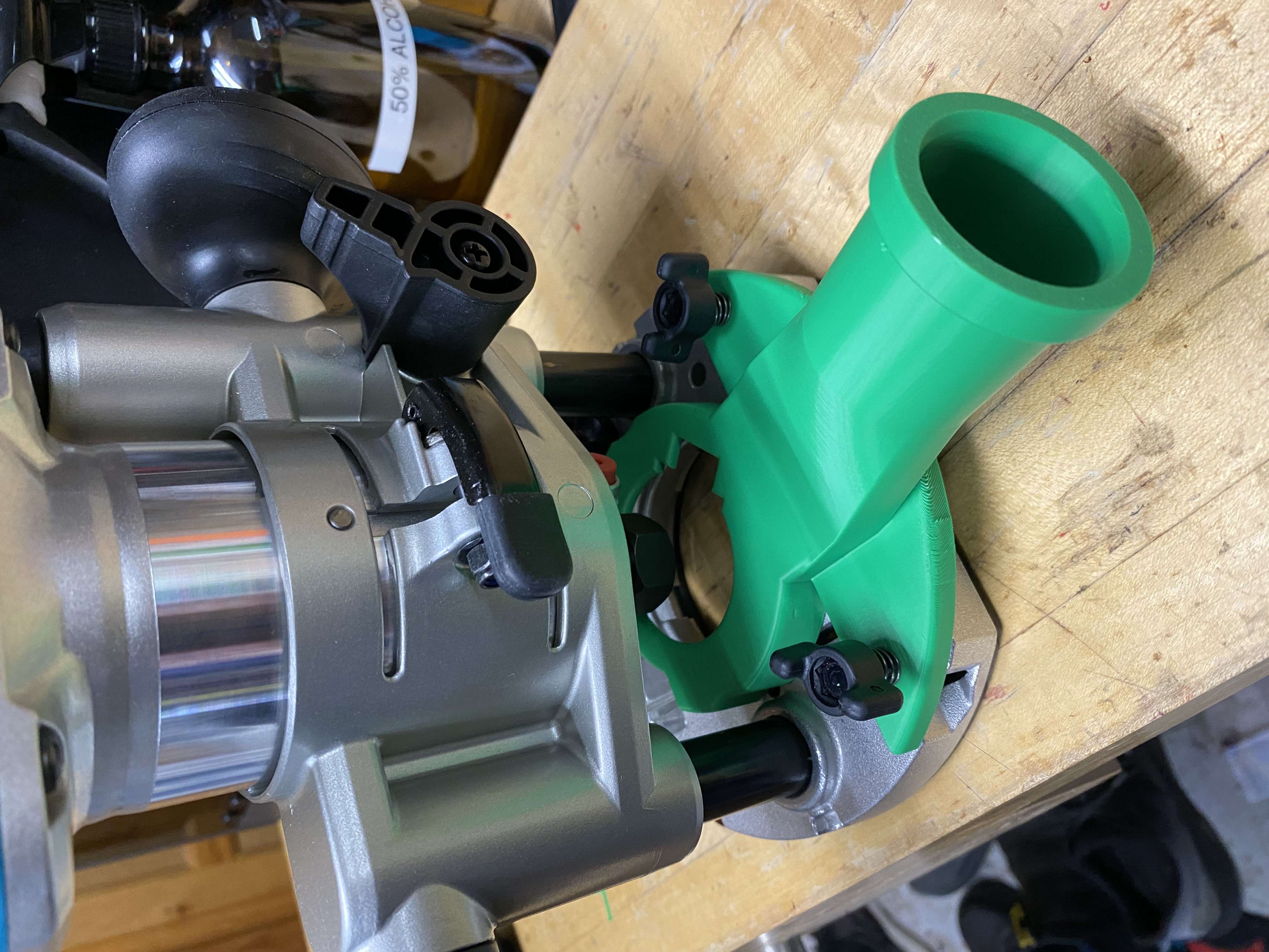 Cổng Hút Bụi Cho Máy Phay Makita