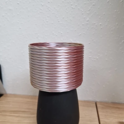 Chậu Hoa Văn Abstract