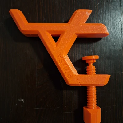 Móc Treo Tai Nghe Prusament