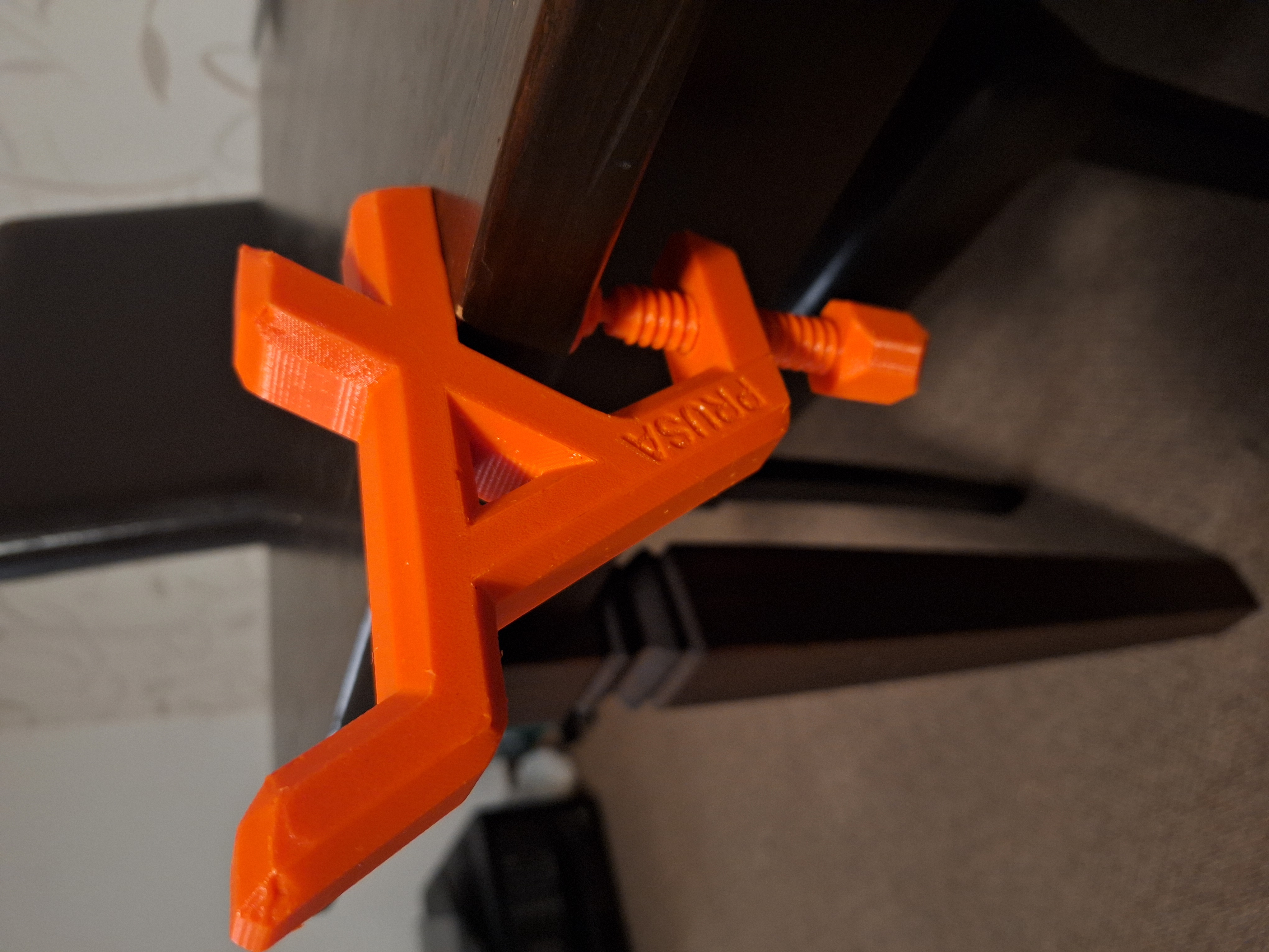 Móc Treo Tai Nghe Prusament