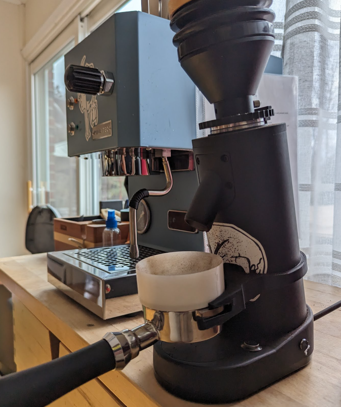 Đế Giữ Portafilter 58mm Cho Máy Xay Turin SD 40