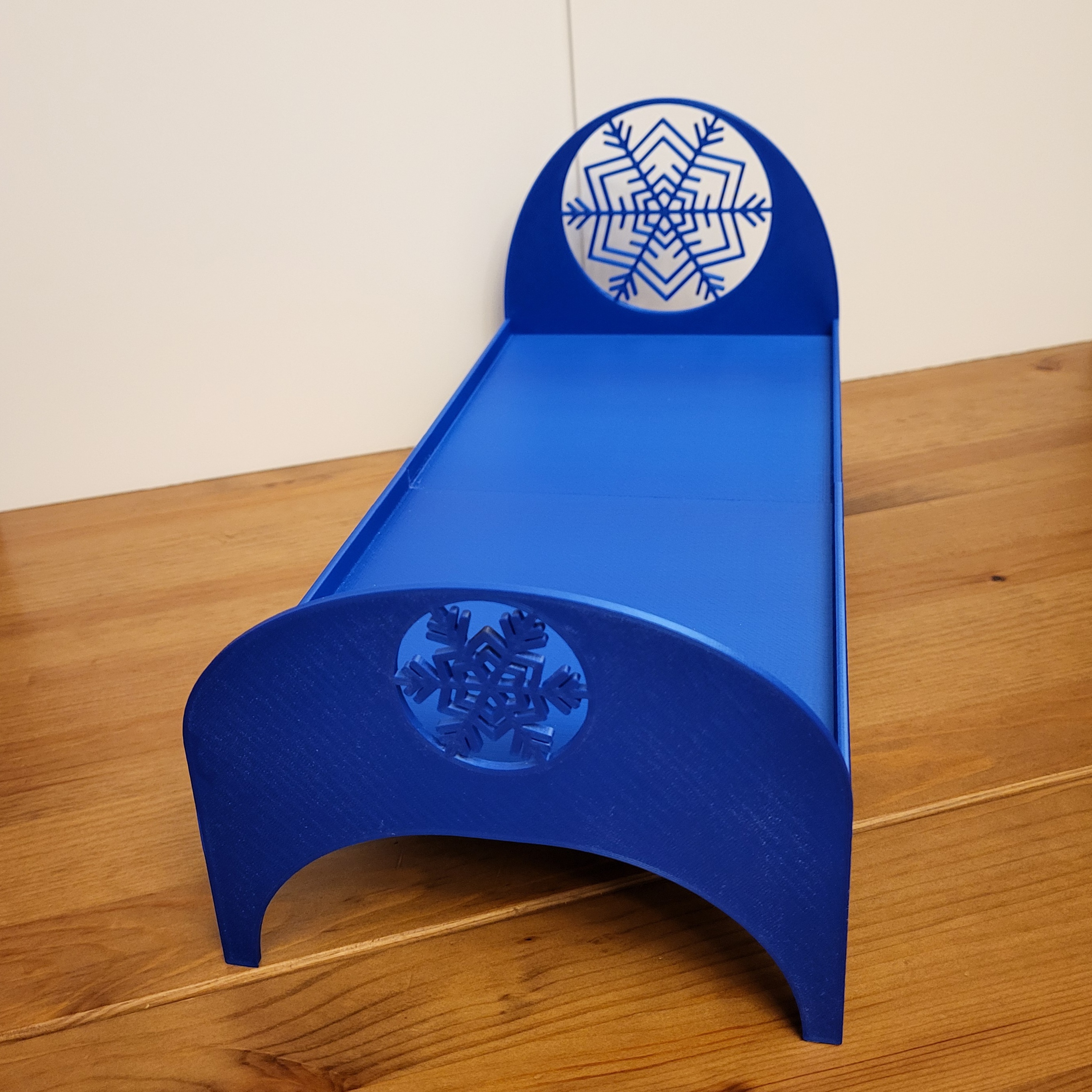 Giường búp bê cho nữ hoàng mùa đông tỉ lệ 1:6