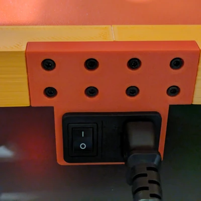 Giá đỡ ổ cắm điện C14 cho The 100