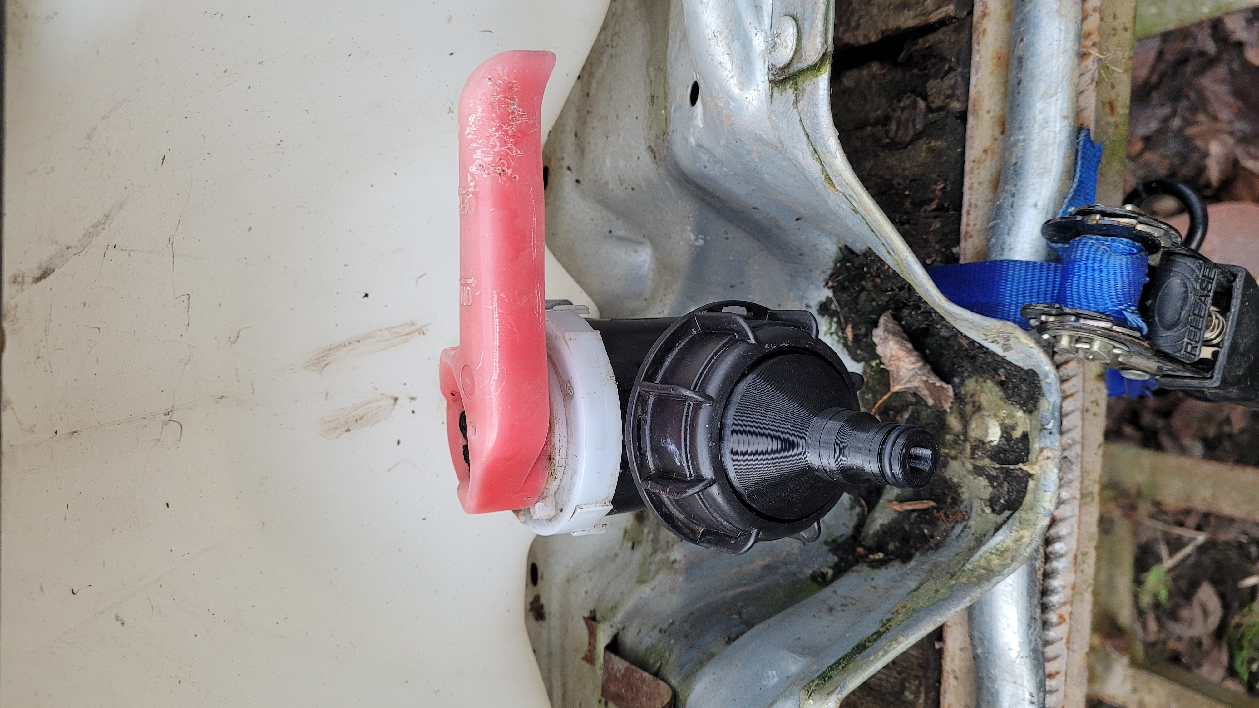 Đầu nối IBC sang Gardena Fastlock