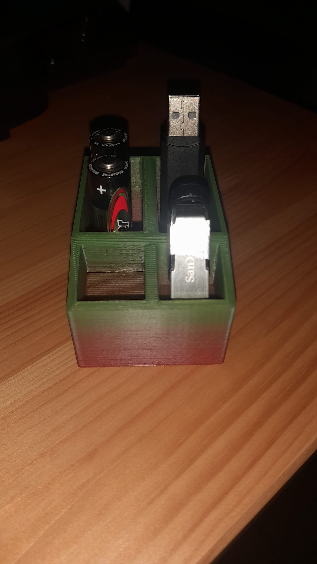 Hộp Đựng Đồ Tiện Lợi