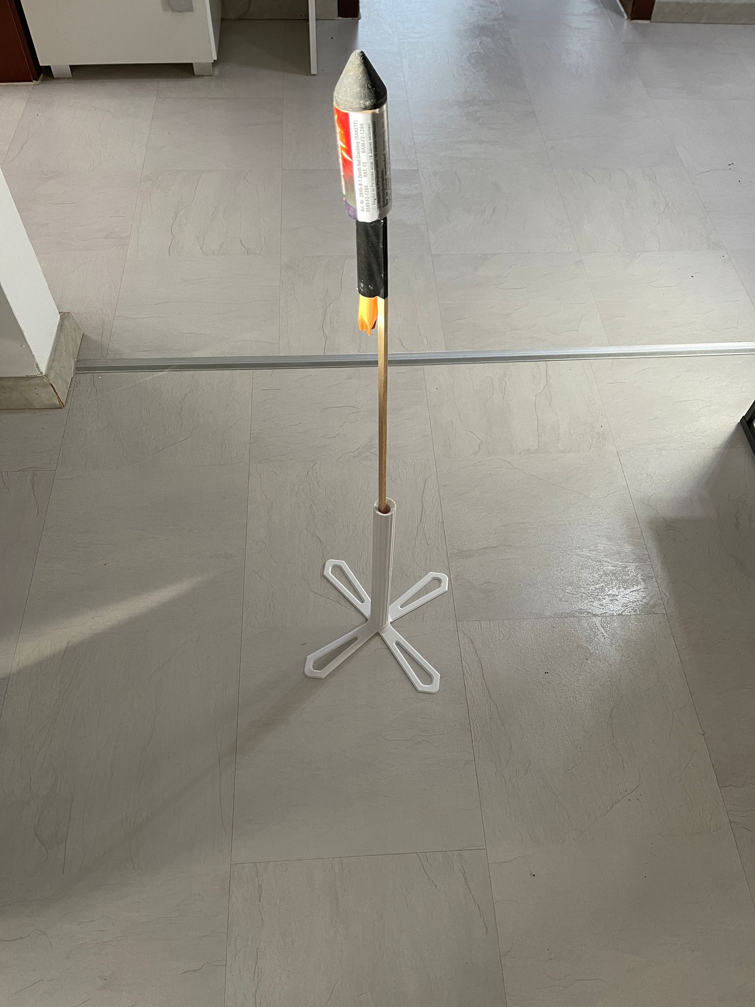 Bệ Phóng Pháo Hoa Đêm Giao Thừa