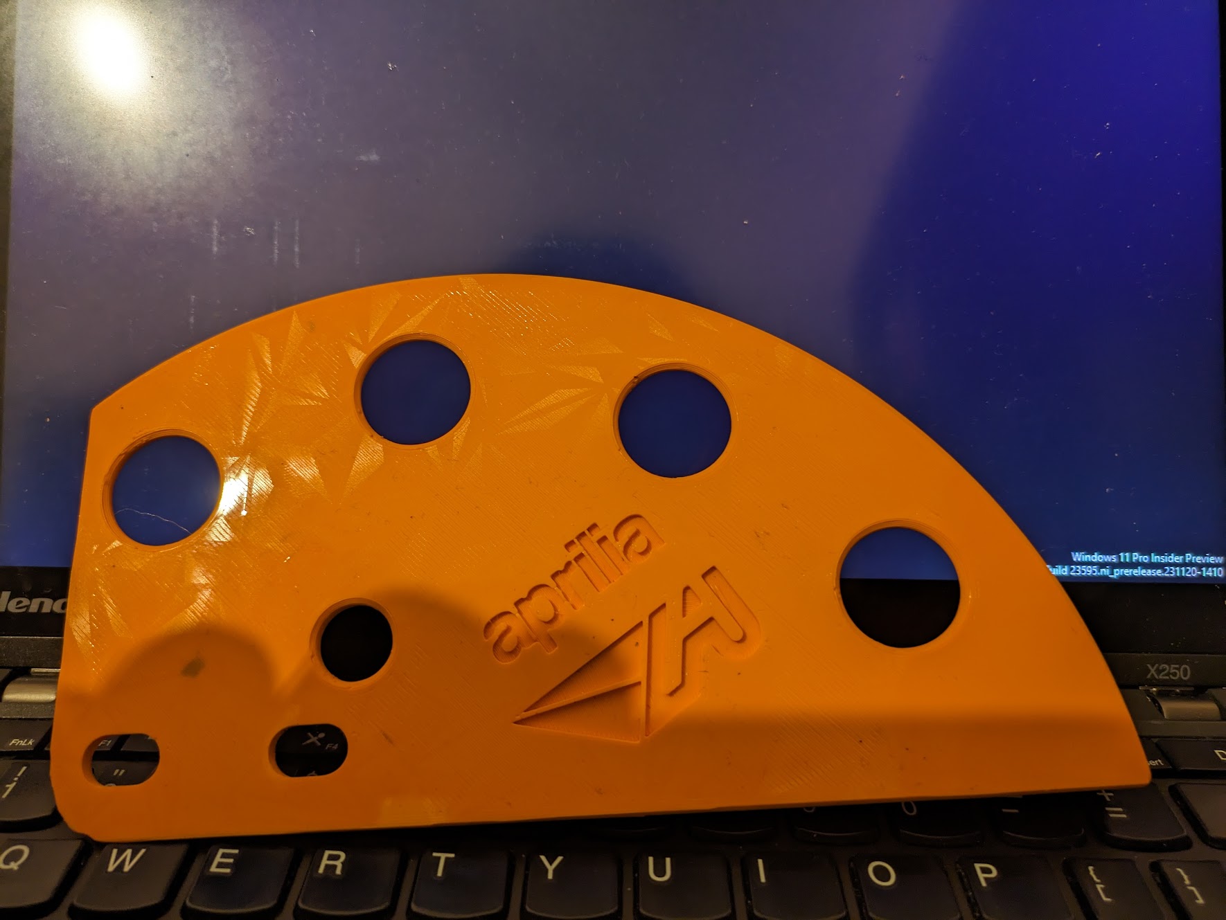 Chắn Đĩa Sau Xe Máy - Phụ Tùng Aprilia