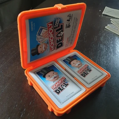 Hộp Cứng Cáp Dùng Cho Monopoly Deal
