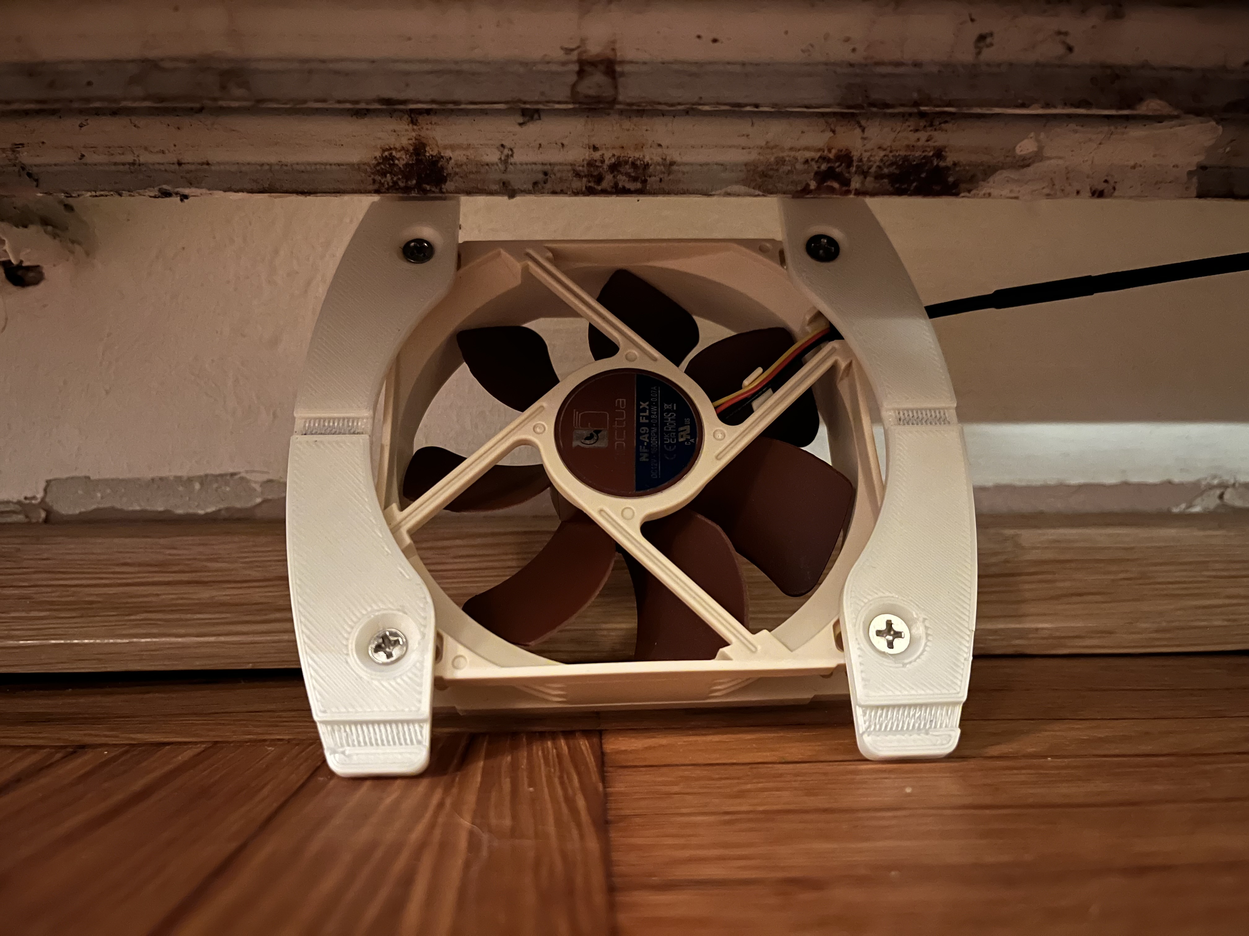 Giá Đỡ Quạt 90mm Nam Châm Cho Tản Nhiệt Type33