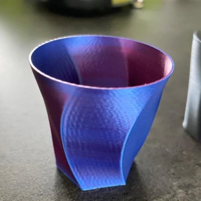 Chế độ Bình Hoa Ly Nhỏ Schnapsglas