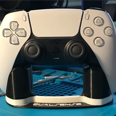 Chân đế dọc cho tay cầm PS5 DualSense