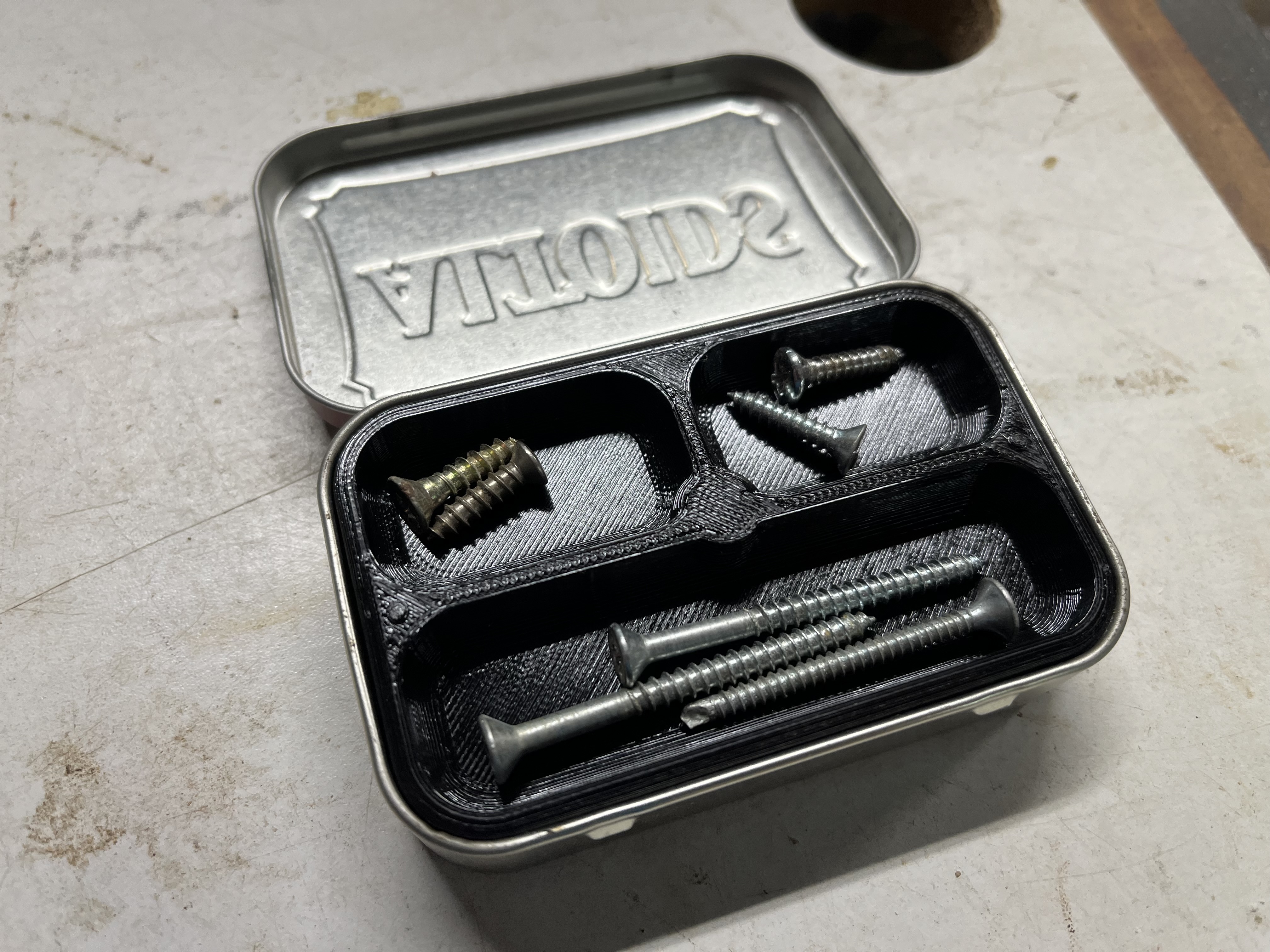 Khay Đựng Đồ Nhỏ - Vừa Vặn Với Hộp Kẹo Altoids (Số Lượng 2)