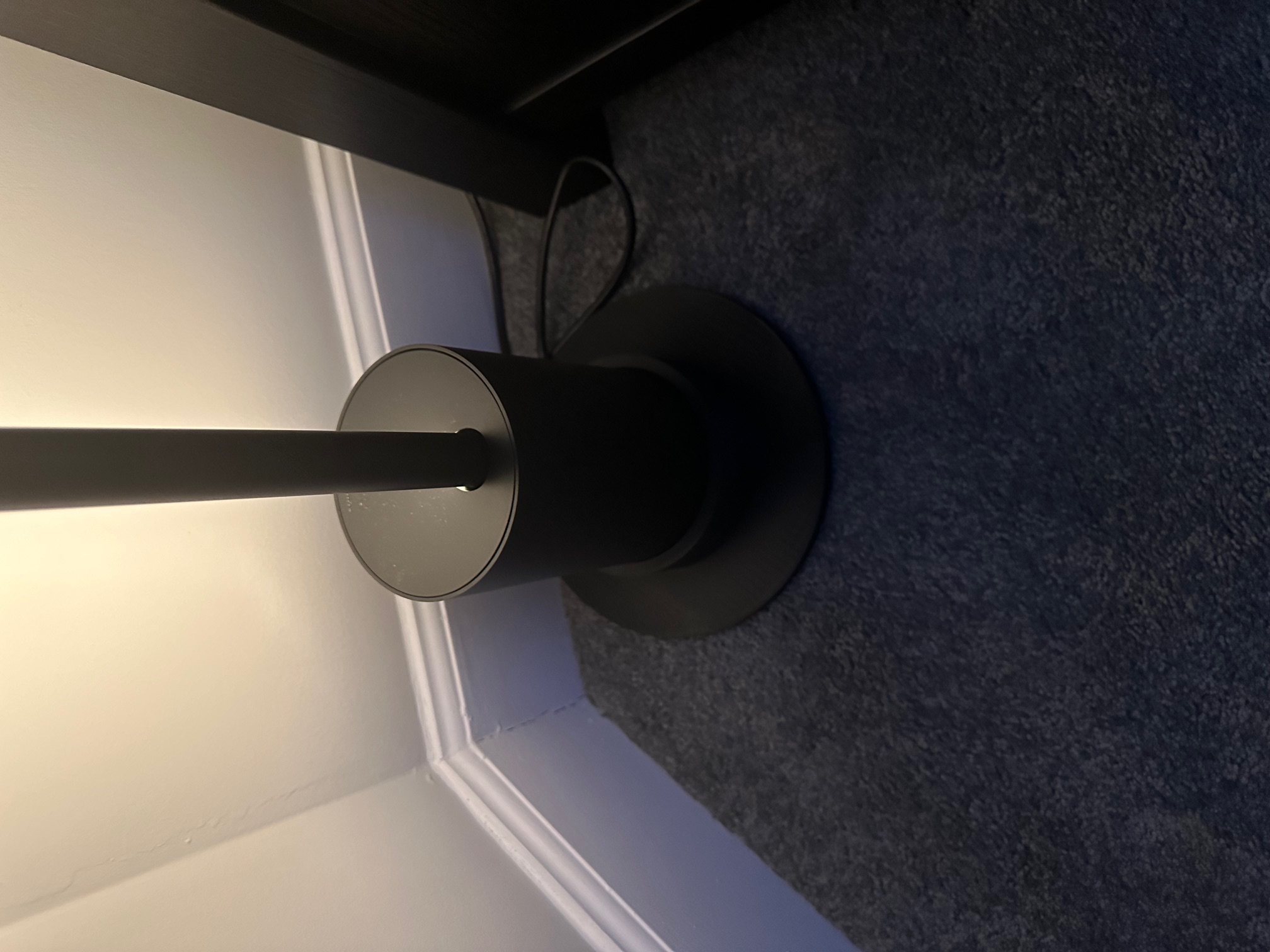 Đế Giữ Ổn Định Cho Đèn Phillips Hue Signe