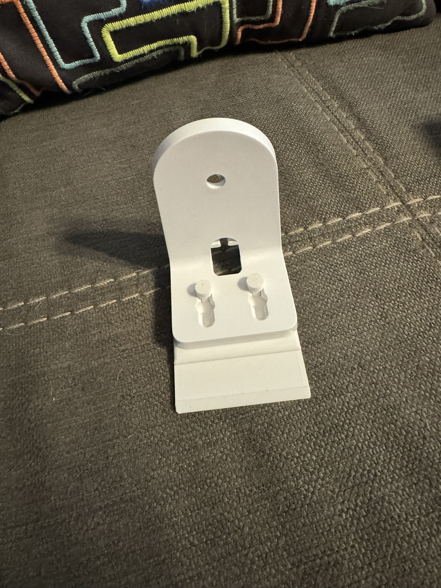 Ngàm Gắn Tường Nhựa Vinyl Cho Wyze Cam Pan V3 (Bản Remix)