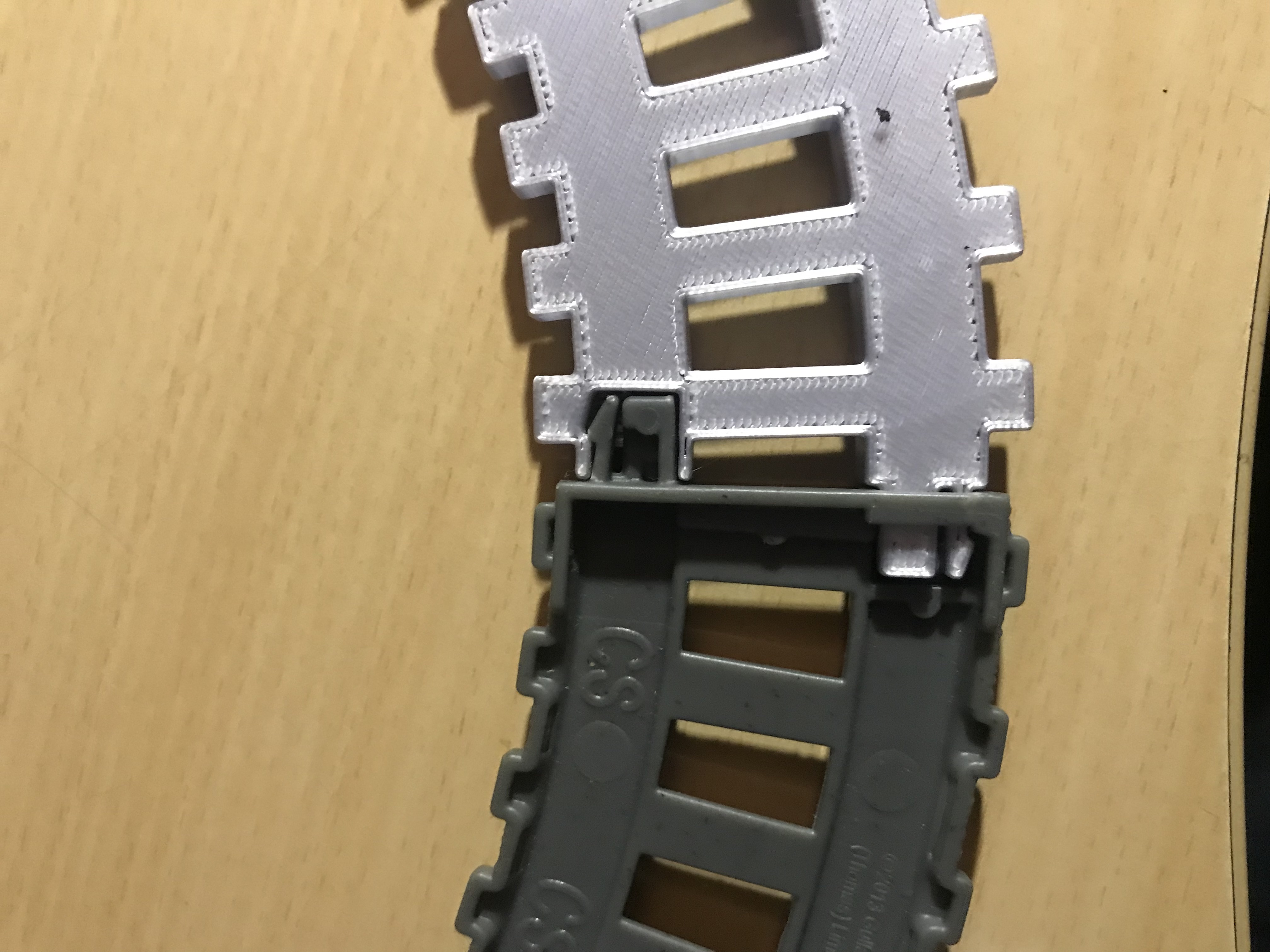 Đường ray cong cho đầu máy Thomas & Friends Trackmaster