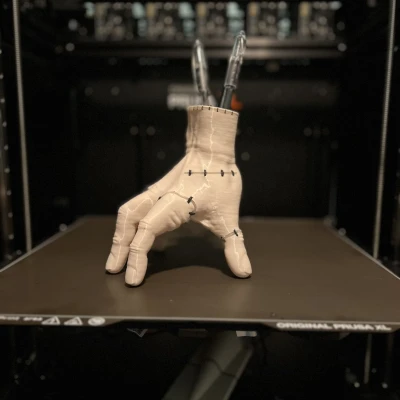 Mô Hình Wednesday Sơn Đa Sắc