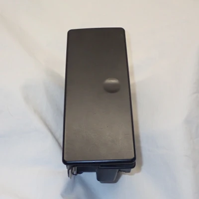 TAB Sửa Nắp Bật Hộp Trung Tâm Holden VY / VZ