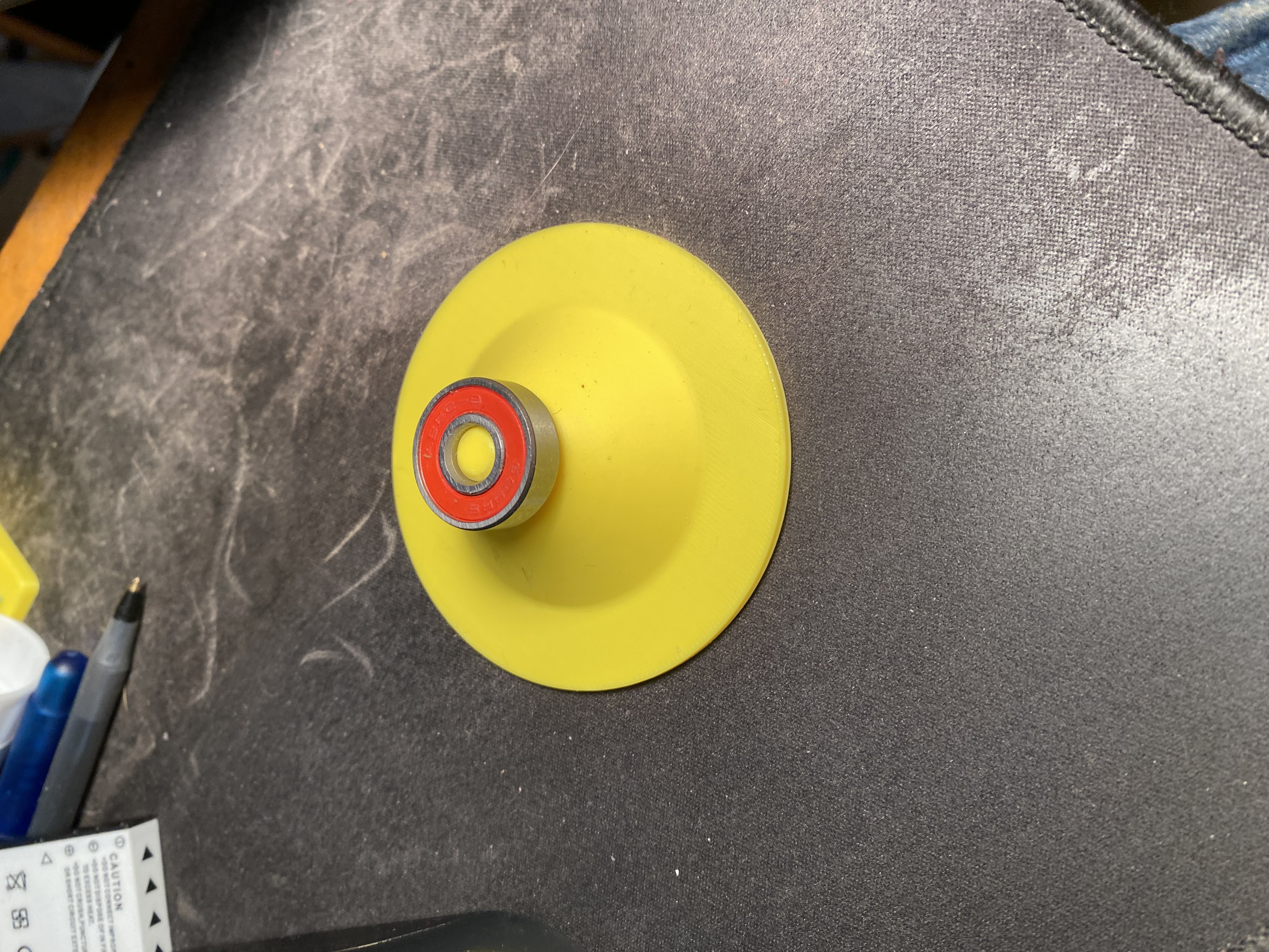 Vòng Xoay Đựng Dụng Cụ Nhỏ