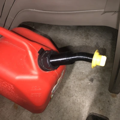 Vòi Bình Xăng Thay Thế
