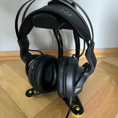 Chân đế tai nghe