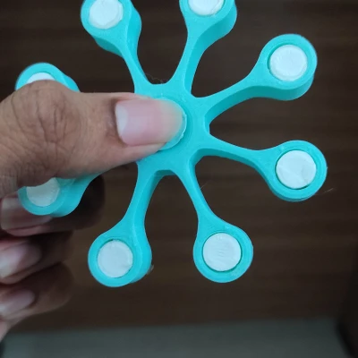 Cây quay con quay hình bông tuyết | In 100% 3D