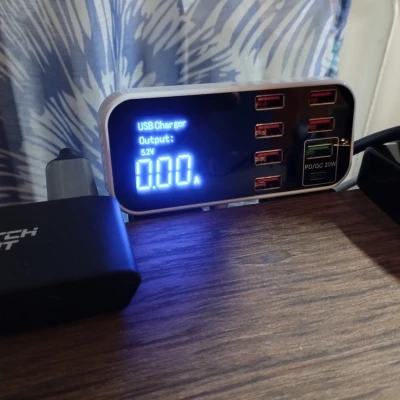 Giá Đỡ Sạc 8 Cổng USB Asometech