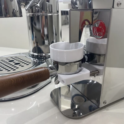 Giá Đỡ Tay Cầm Lọc Cà Phê LA PAVONI KUBE MILL