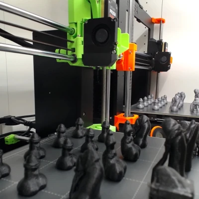 Bộ cờ vua Chesstickles, bản làm lại (Phallis Chess)