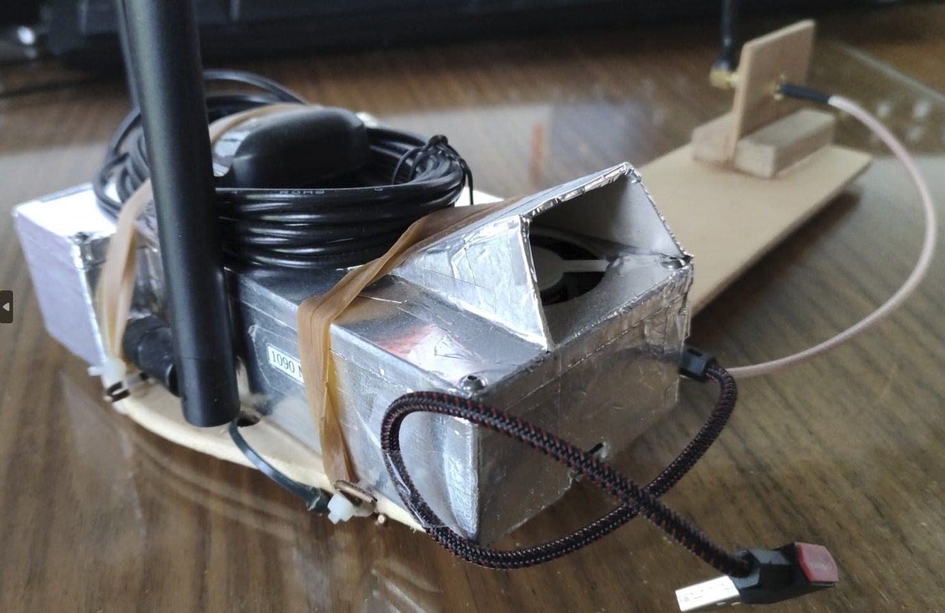 Hệ Thống Cảnh Báo Va Chạm Stratux Cho Hàng Không Dân Dụng