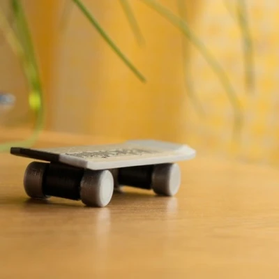 Ván Trượt Ngón Tay Mini Bền Chắc Không Cần Keo :)