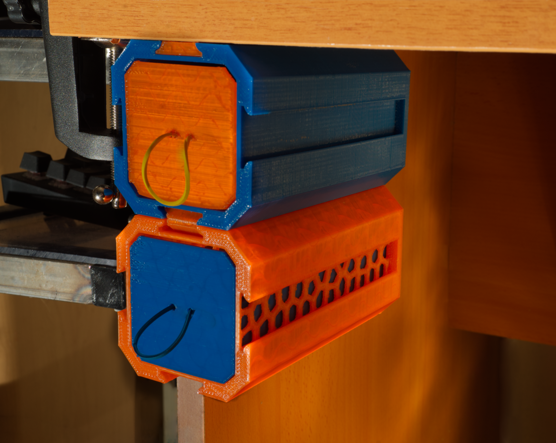 Ngăn kéo module có đế gắn dưới bàn - bản thử nghiệm