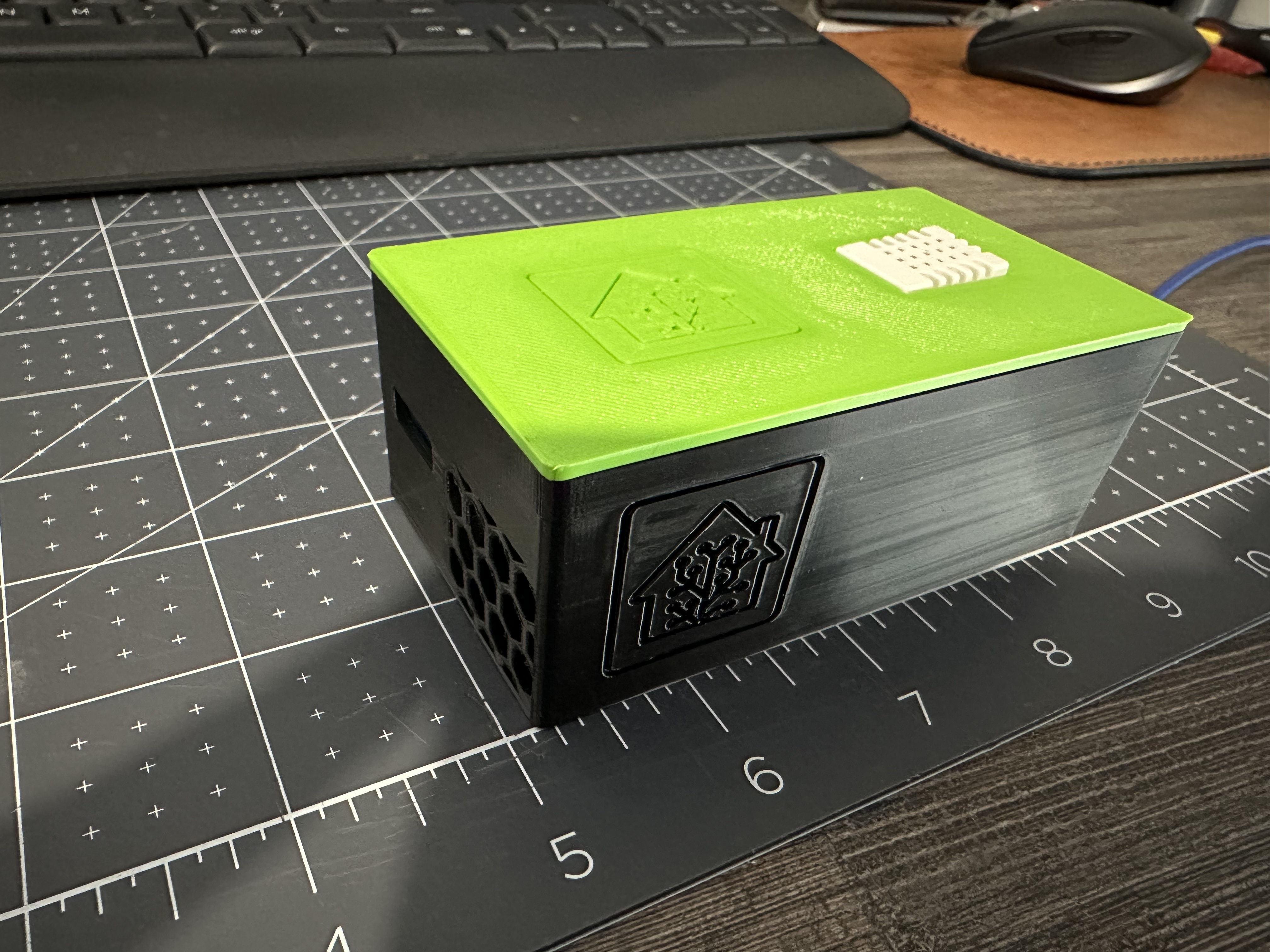 Vỏ case Cảm biến Chất lượng Không khí PMS5003 / DHT22 (hoặc BME280) / ESP32S